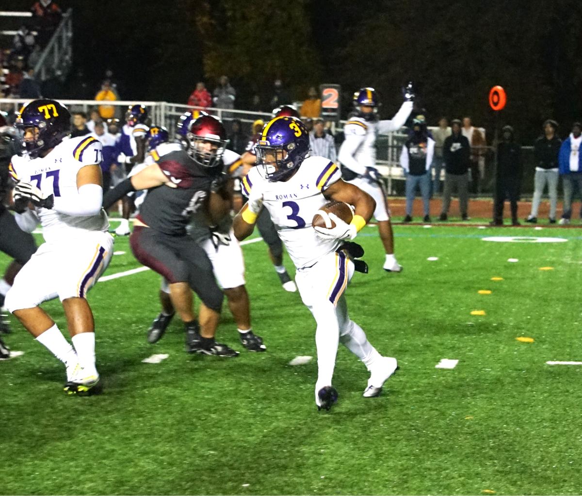 St. Joseph Prep vs Roman Catholic football Jordyn Bennett5